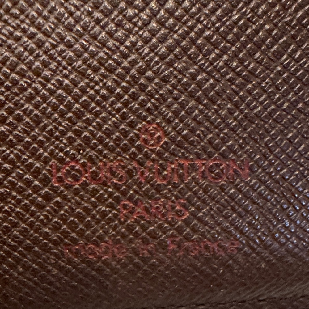 Authentic Louis Vuitton Damier Ebene Kisslock  Wallet - Picture 9 of 11